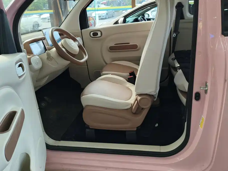 Besturn Bestune Pony 2026 2026 222km Shining Horse