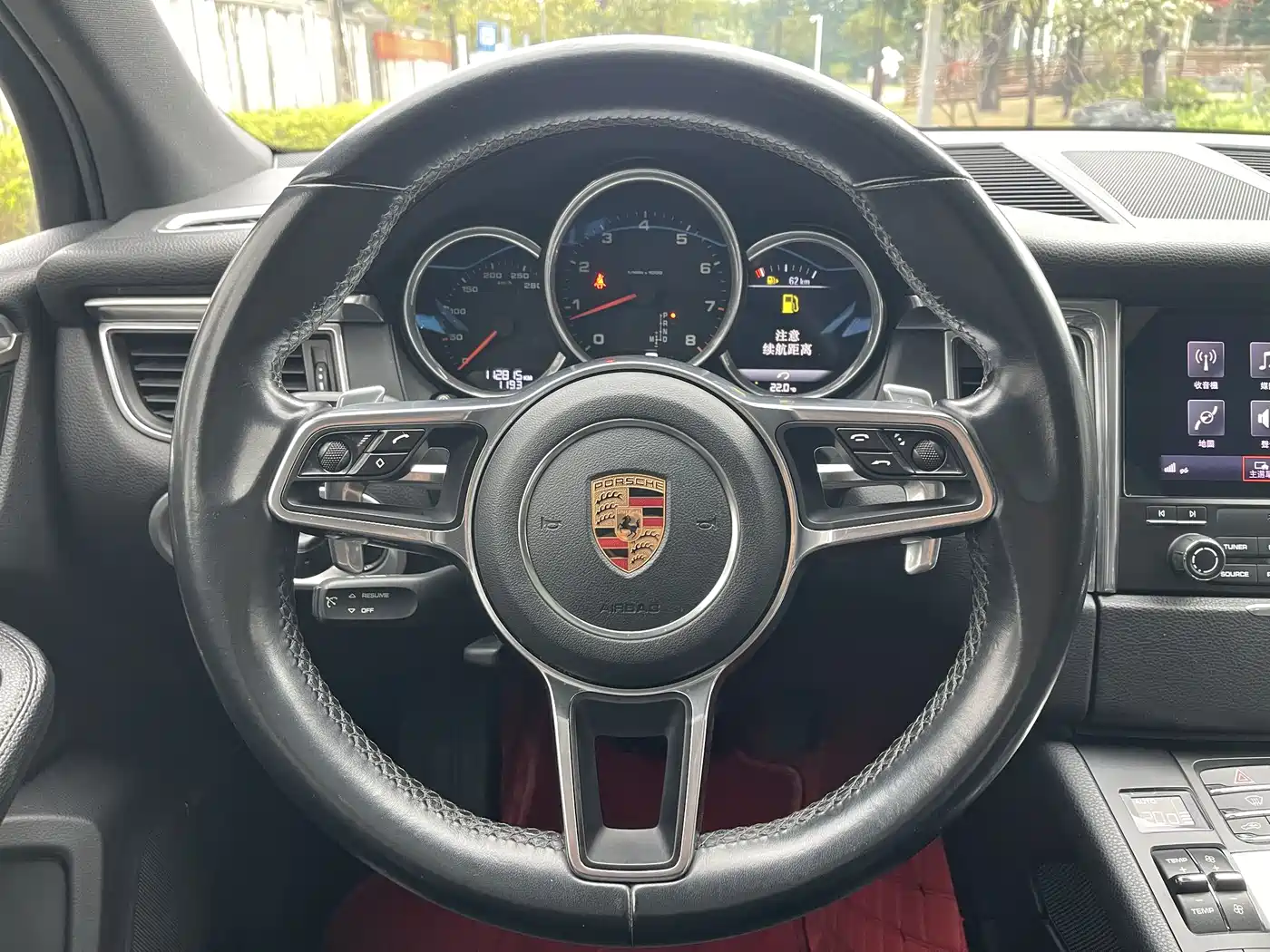 Porsche Macan 2017 Macan 2.0T фото 8