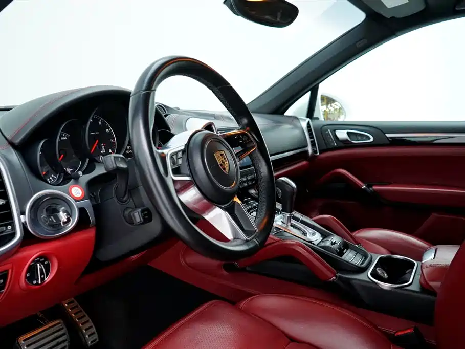 Porsche Cayenne 2016 Cayenne 3.0T фото 16