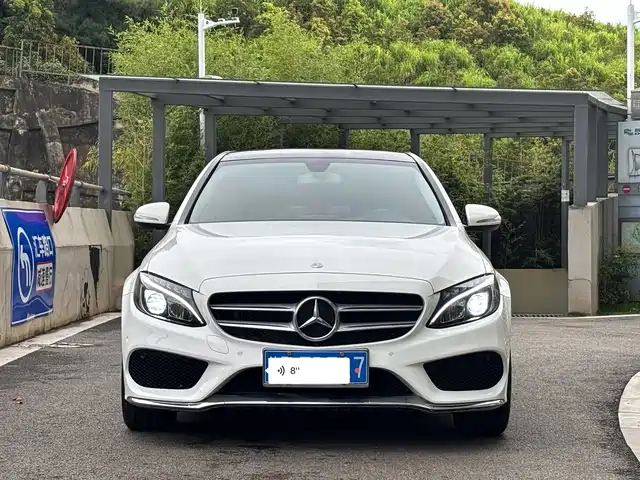 Mercedes-Benz C-Class 2017 C 200 L Sport — фото 2