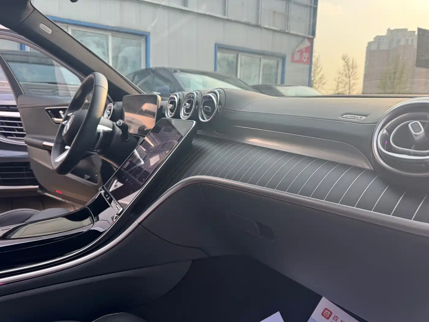 MERCEDES-BENZ C CLASS