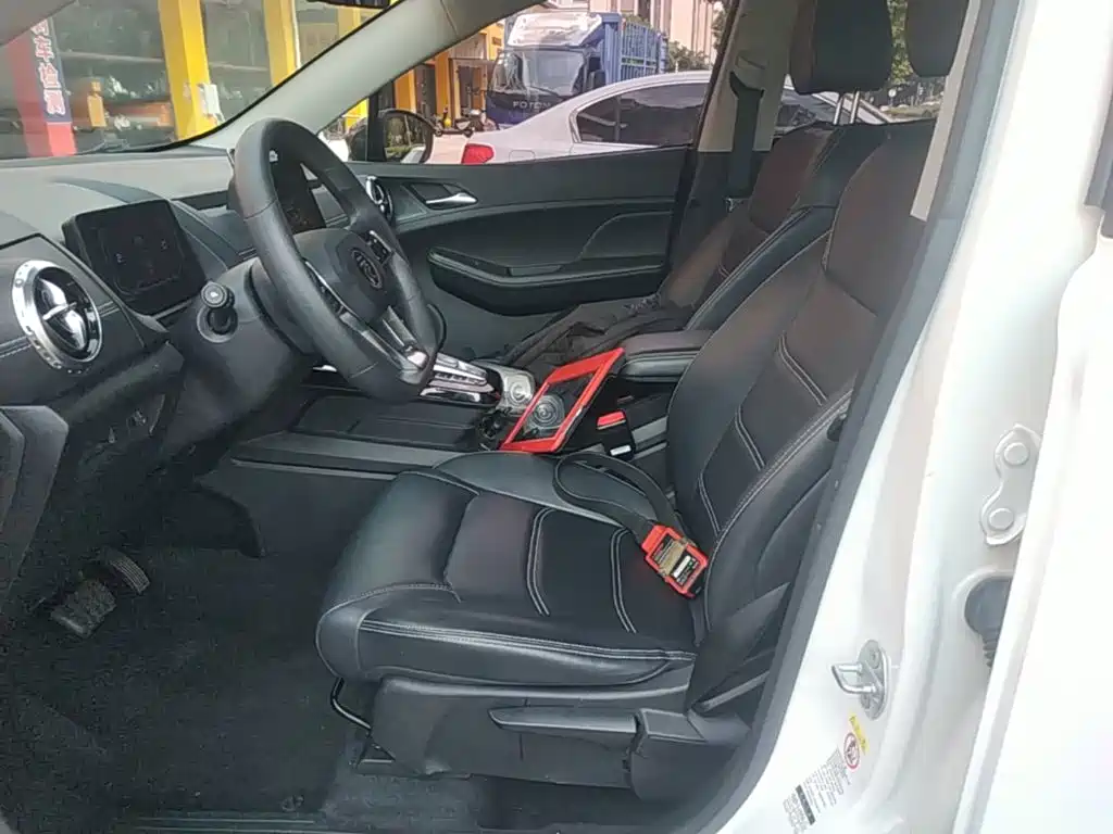 BYD Yuan New Energy 2020 2019 EV360 Smart Connect Edition