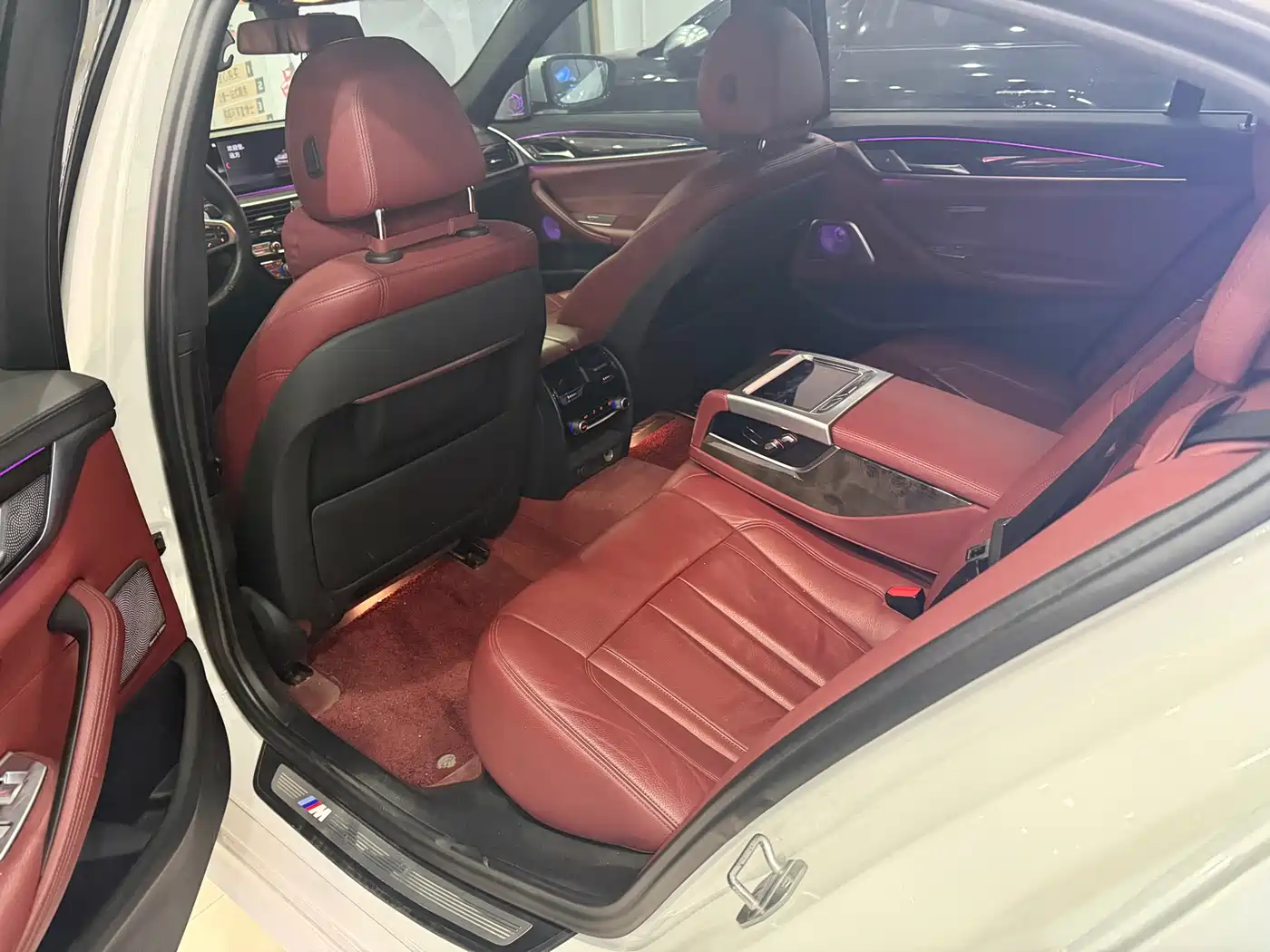 BMW 5 Series 2019 530Li Premium M Sport Package фото 7