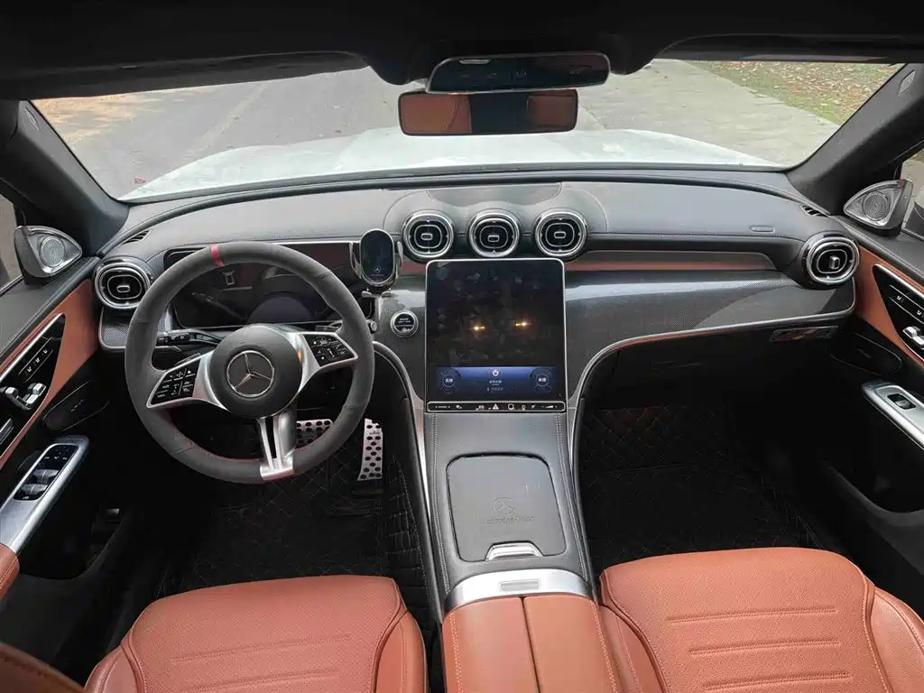 Mercedes-Benz GLC 2024 GLC 260 L 4MATIC Dynamic 5-seater фото 15