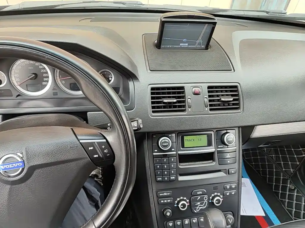Volvo XC Classic 2015 2014 T5 Luxury Edition