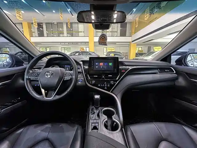 Toyota Camry 2024 2023 Hybrid 2.5HGVP Leading Edition