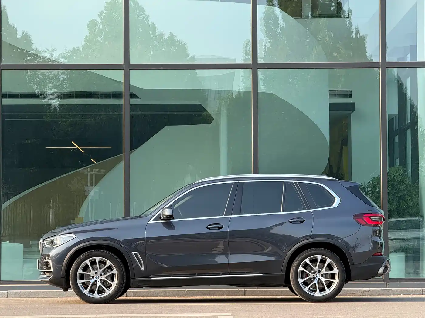 Фото 2 - BMW X5 (Import)