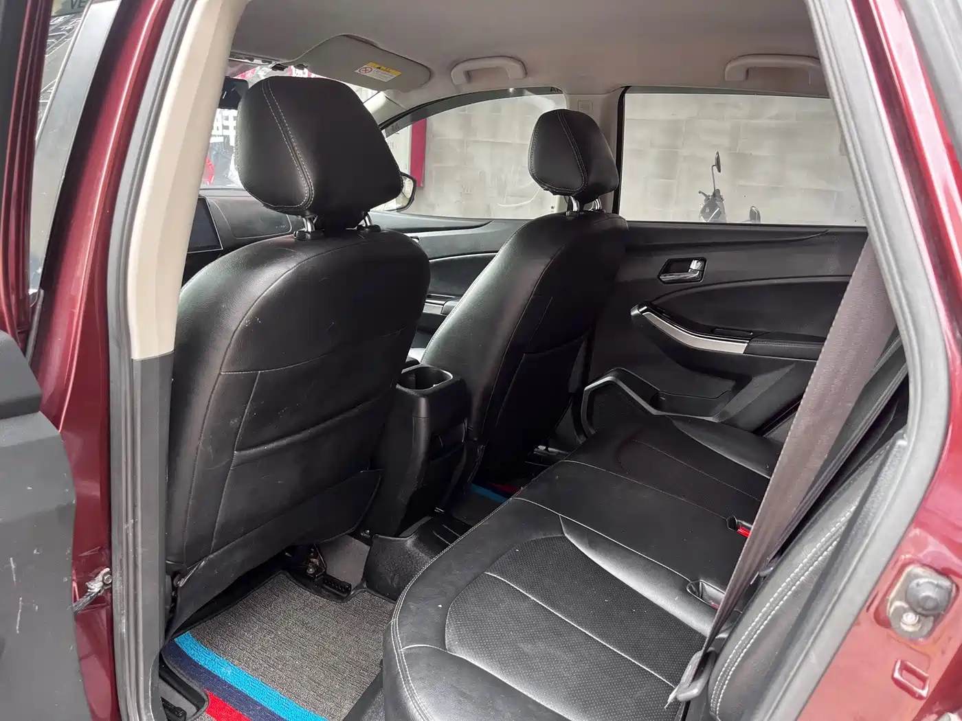 Venucia T70 2017 2016 2.0L CVT Rui Xing Edition