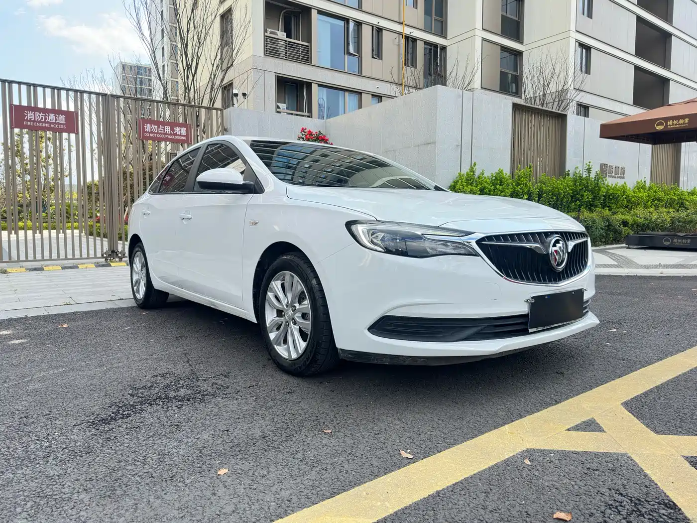 Buick Excelle 2021 Exemplar 1.5L Auto Elite фото 3