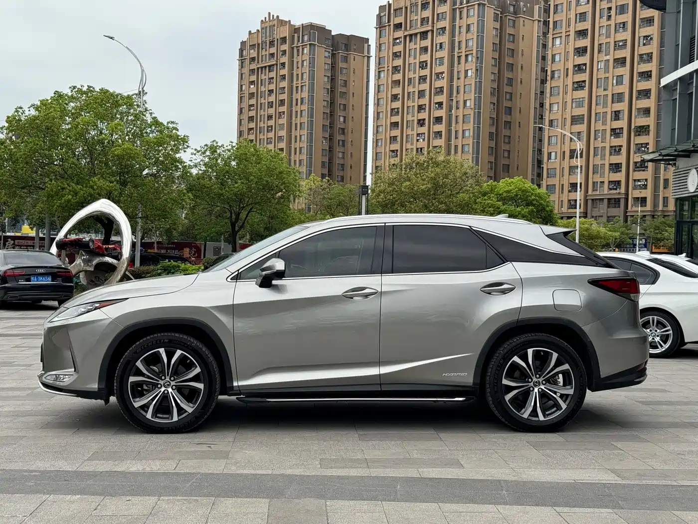 LEXUS RX