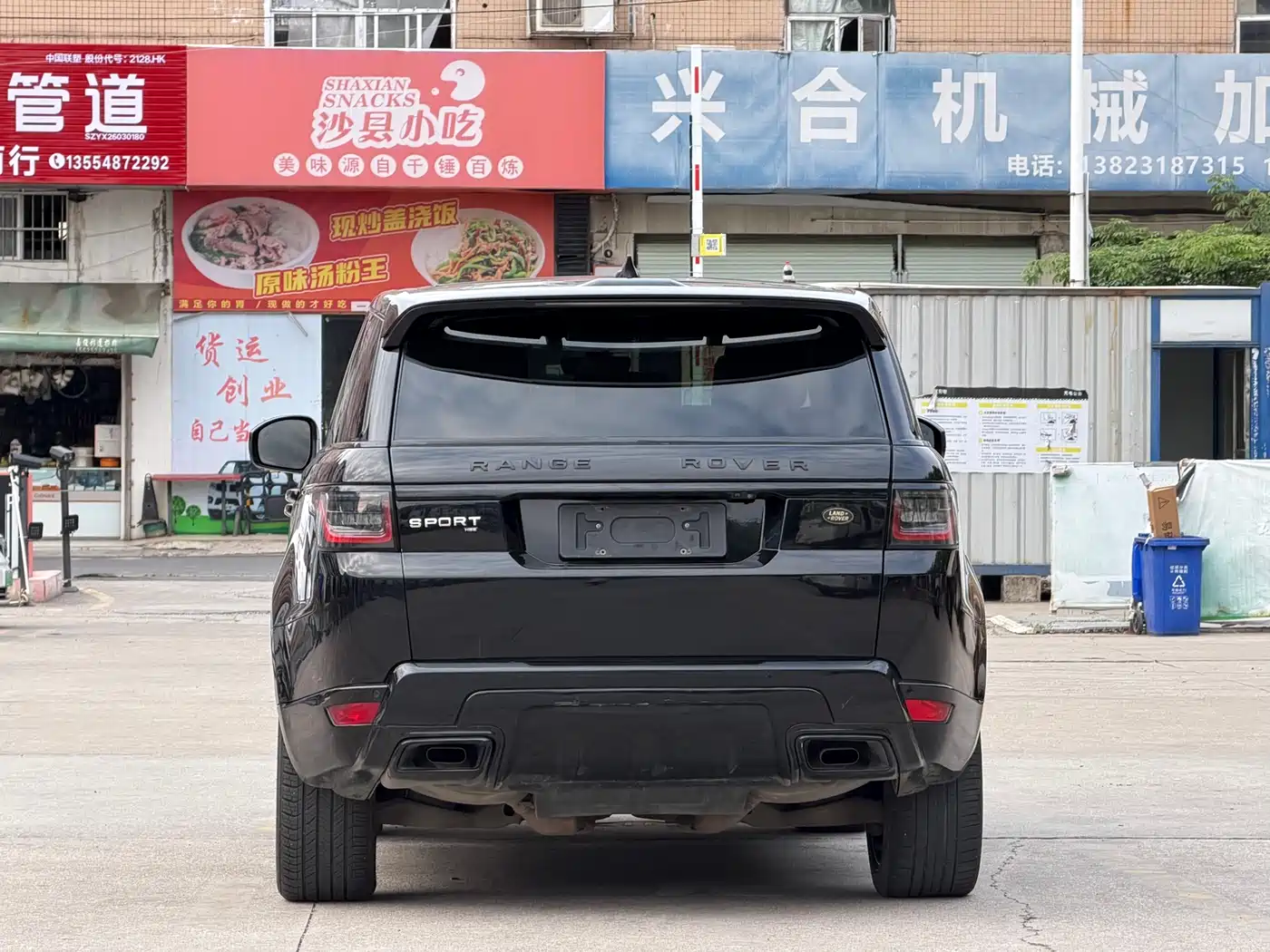 Land Rover Range Rover Sport 2020 3.0 L6 SE фото 8
