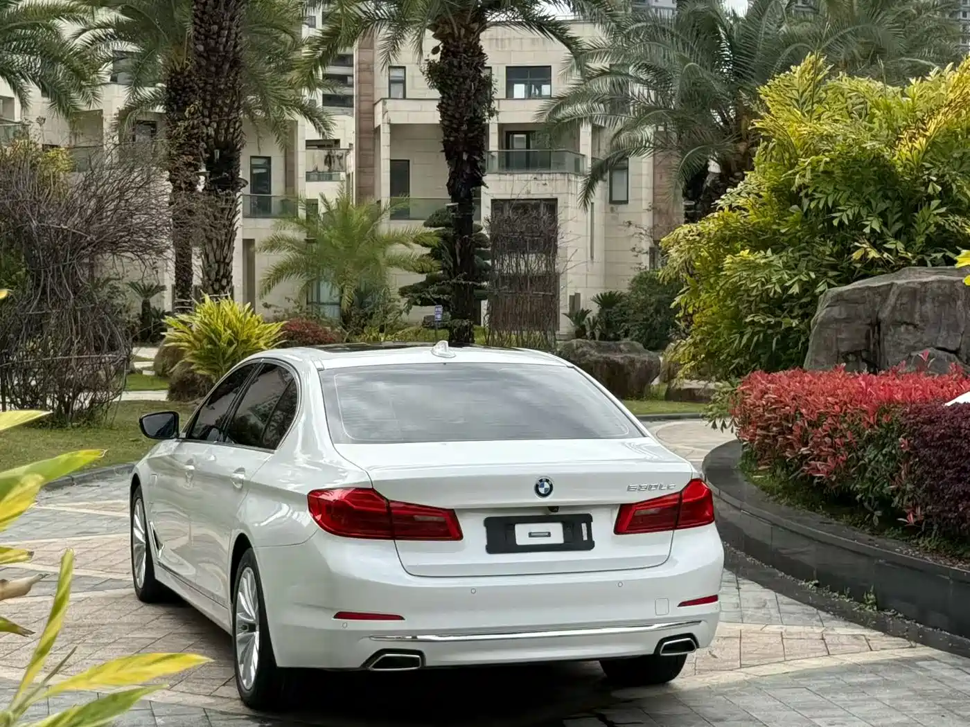 BMW 5 SERIES NEW ENERGY