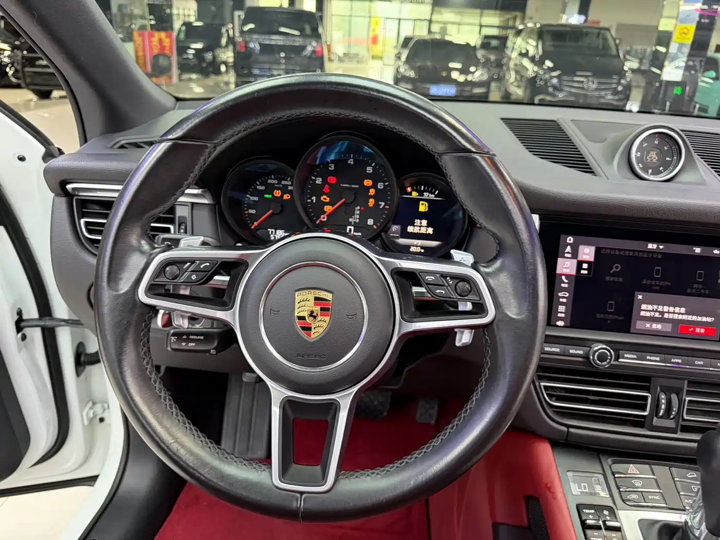 Porsche Macan 2021 Macan 2.0T фото 8
