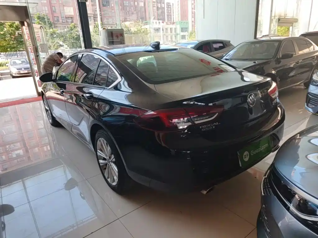 Фото 5 - Buick Regal
