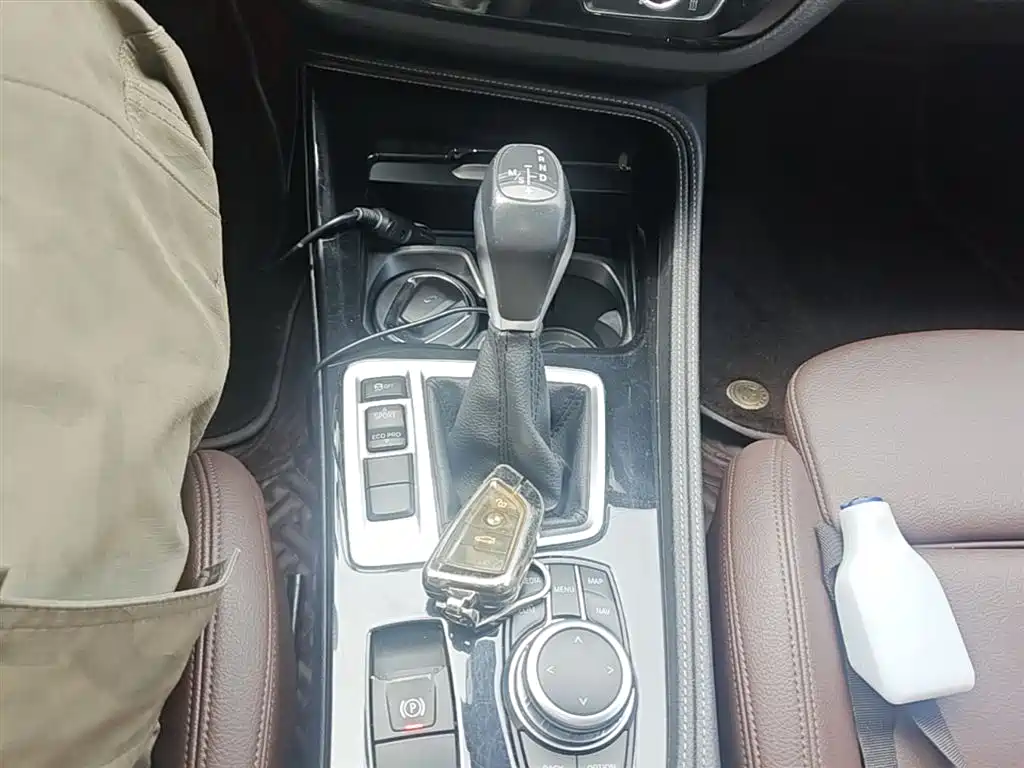 BMW 1 Series 2019 120i Leading M Sport Package фото 14