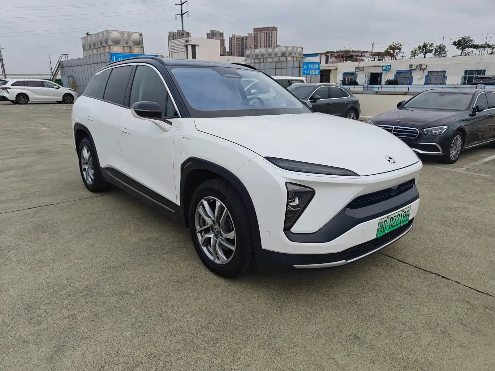 Фото 3 - NIO ES6