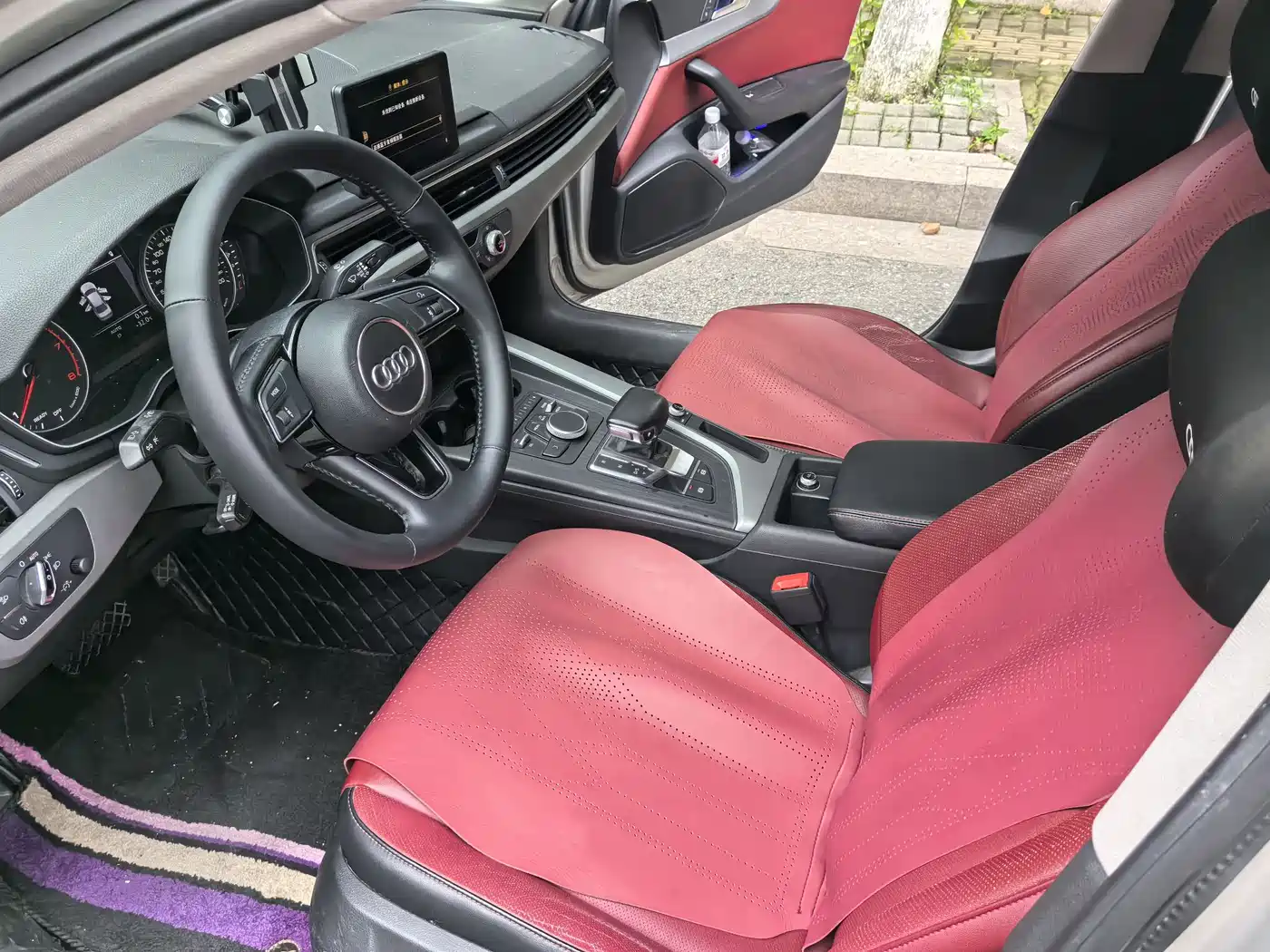 Фото 20 - Audi A4L