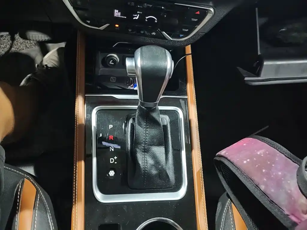Zotye T300 2018 2017 1.5T CVT Premium