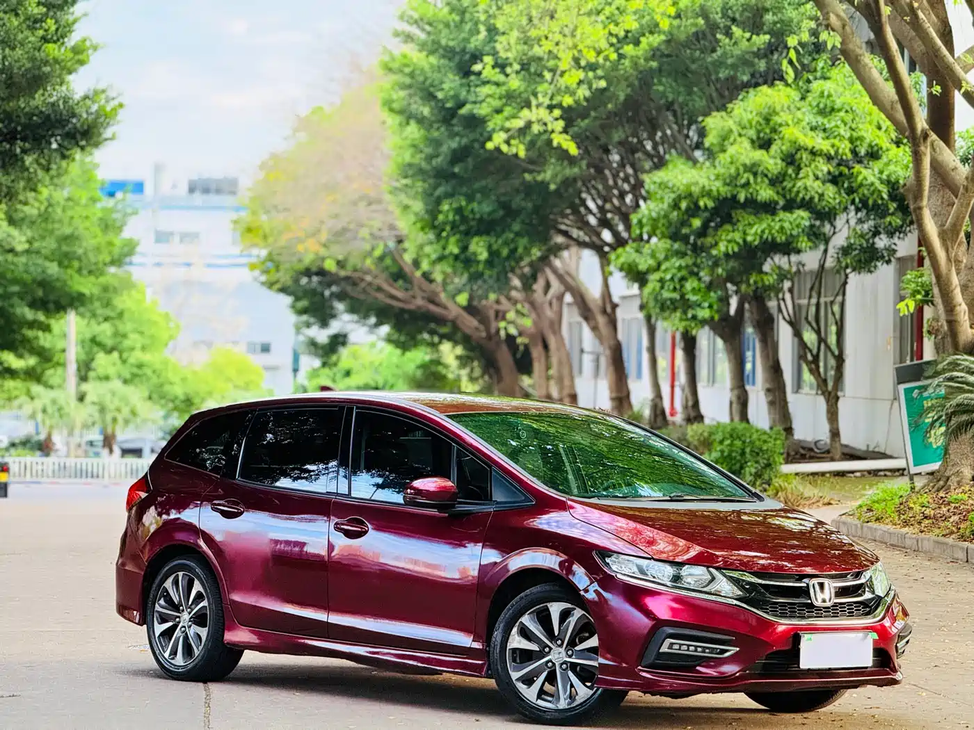 Photo 3 - Honda Jade