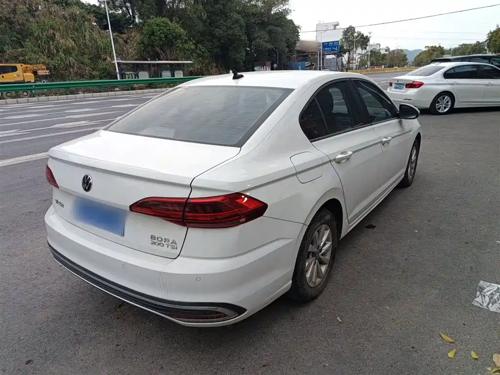 Volkswagen Bora 2023 200TSI DSG Comfort Edition фото 7