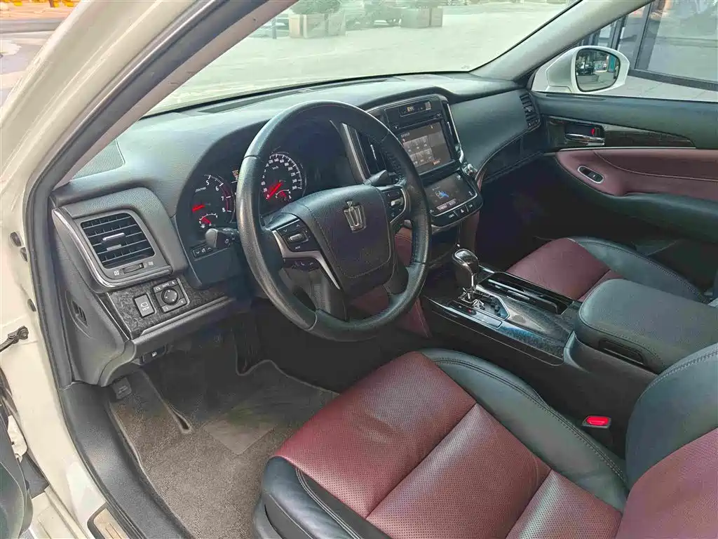 Toyota Crown 2019 2018 2.0T Sport Edition