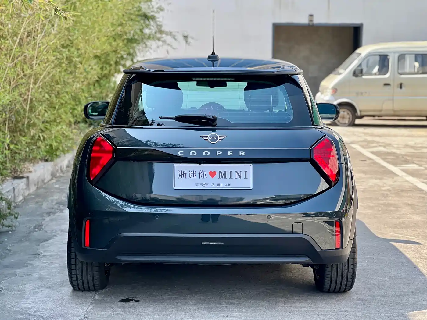 MINI MINI 2025 2025 1.5T COOPER Classic