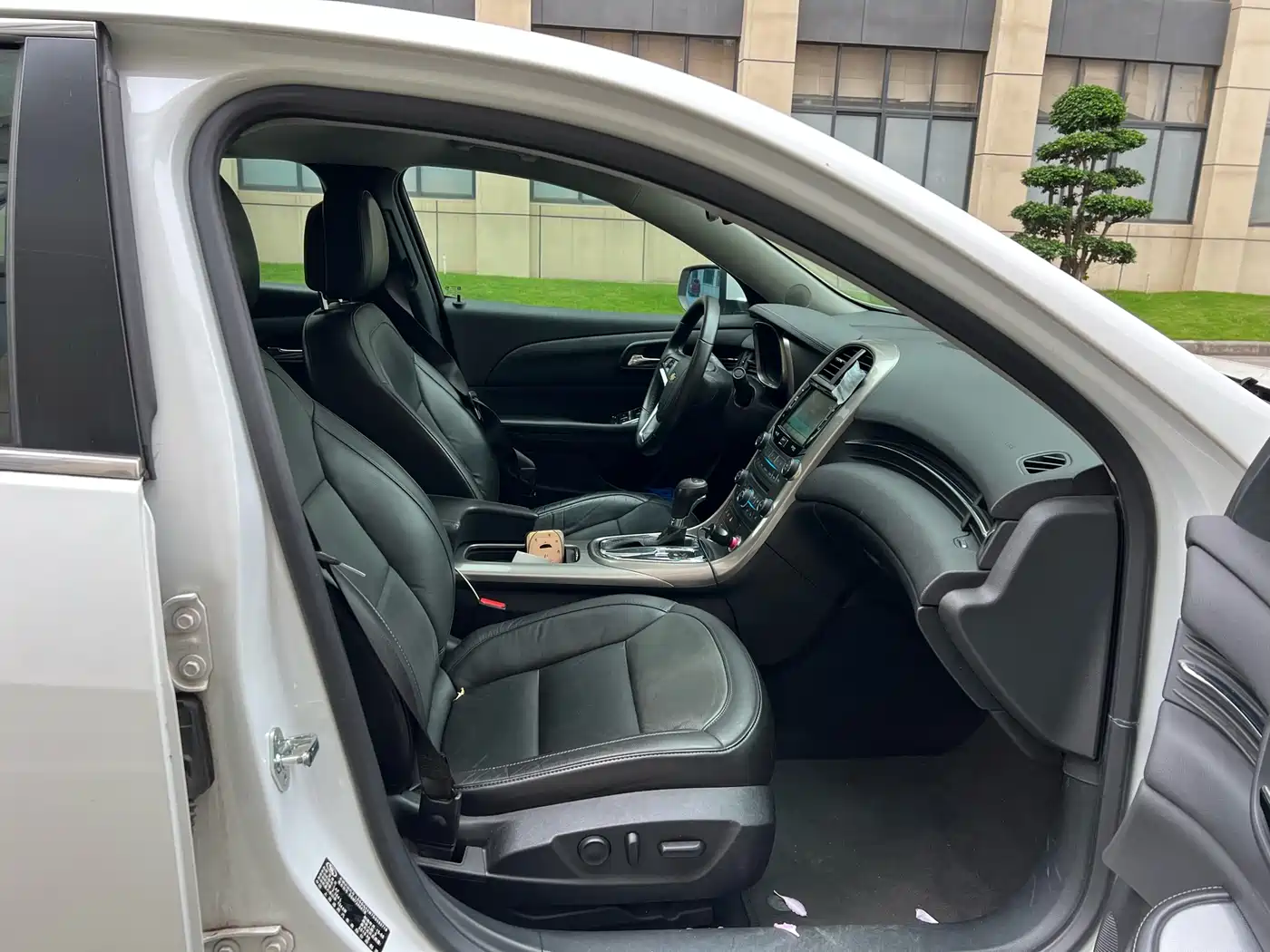 Chevrolet Malibu 2013 2.4L Automatic Flagship Edition фото 15