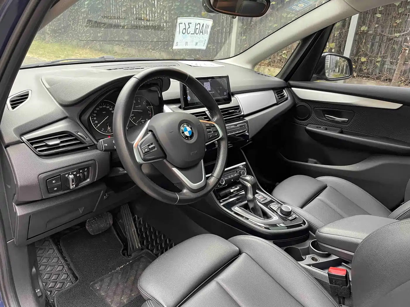 BMW 2 Series Touring 2016 218i Fashion Model фото 5