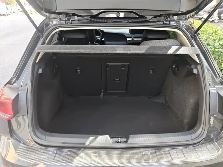 Volkswagen Golf 2023 280TSI DSG Pro фото 4