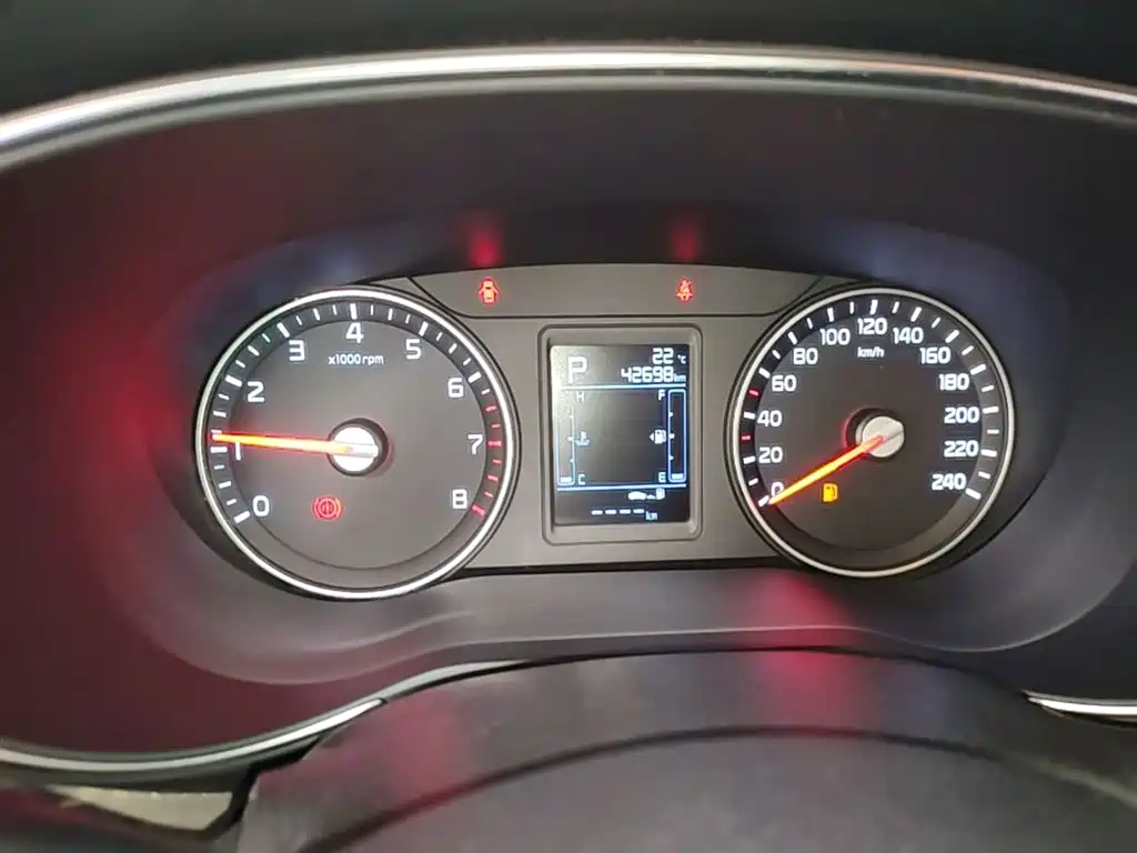 Kia KX3 Smart Run 2015 1.6L Automatic 2WD DLX фото 12