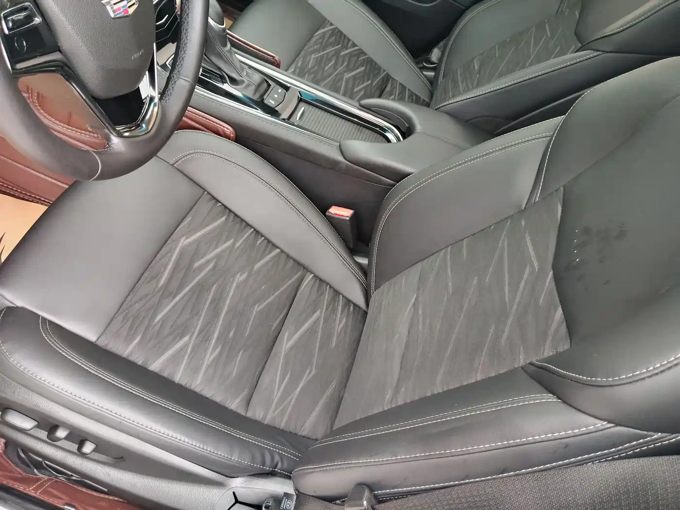 Cadillac ATS-L 2016 28T Technology фото 11