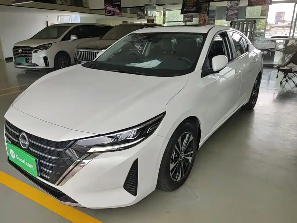  Nissan Sylphy 2023 1.6L CVT Deluxe Edition