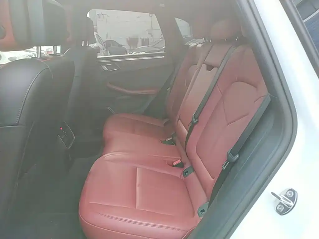 Porsche Macan 2024 2023 Macan 2.0T