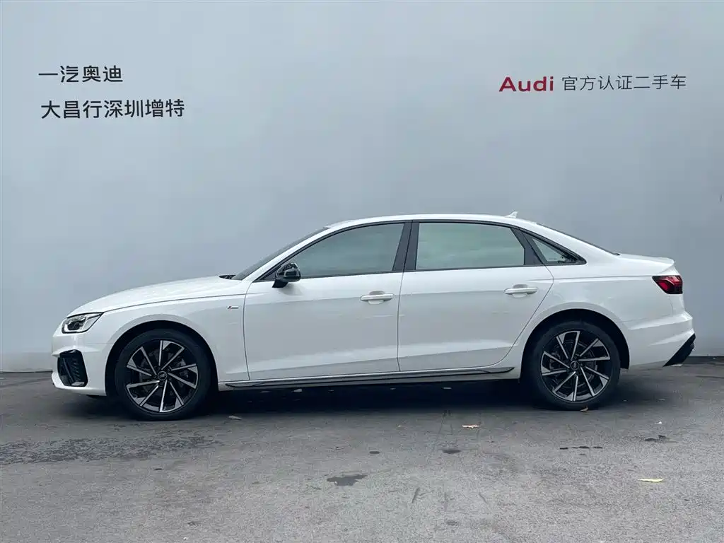 Audi A4L 2023 40 TFSI Luxury Sport фото 4