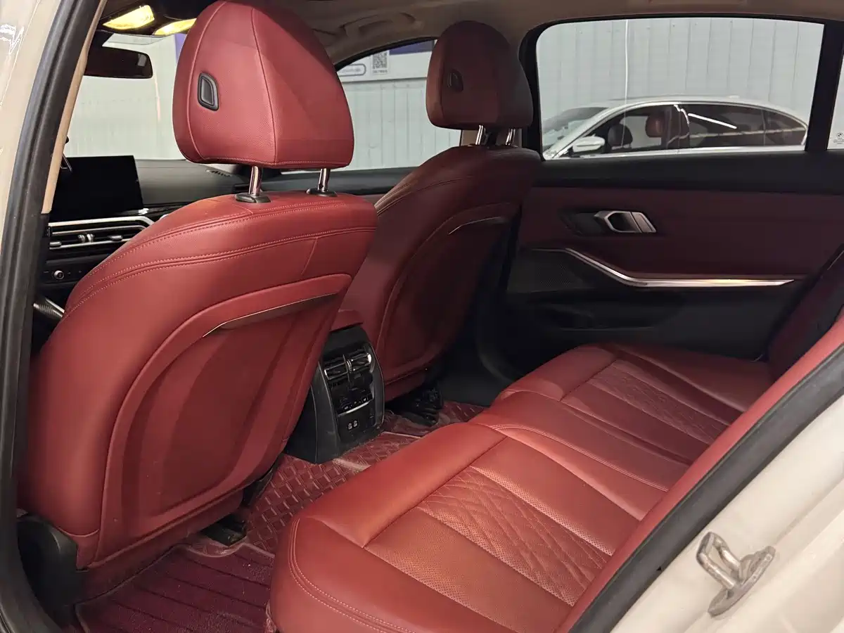 Фото 5 - BMW 3 Series