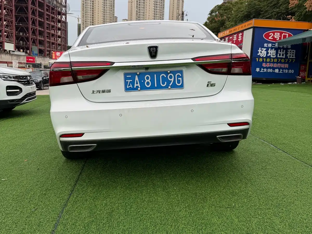 Roewe i6 2022 2020 PLUS 20T TST Internet Glory Smart Premium Edition