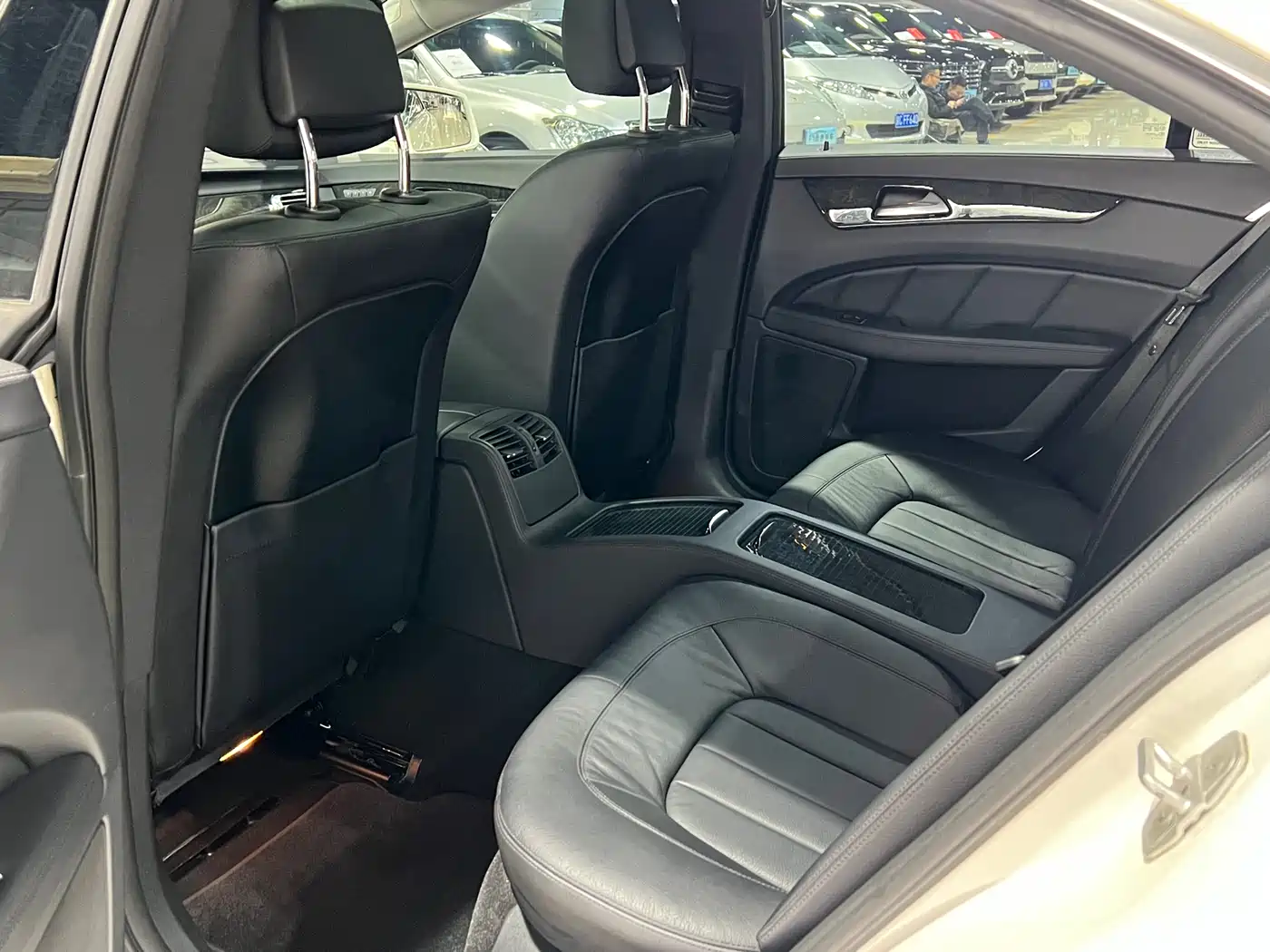 Mercedes-Benz CLS 2012 CLS 300 CGI фото 20