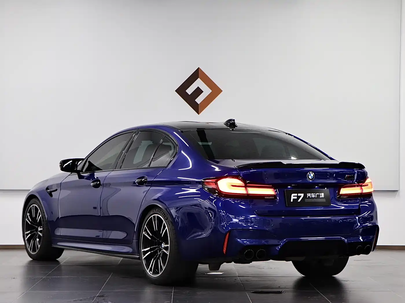 BMW M5 2018 M5 фото 4