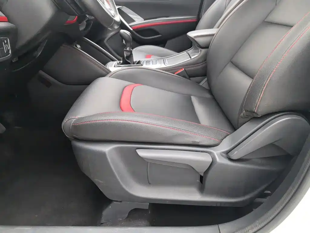Changan CS55 2017 2017 1.5T Manual Xuanse Edition