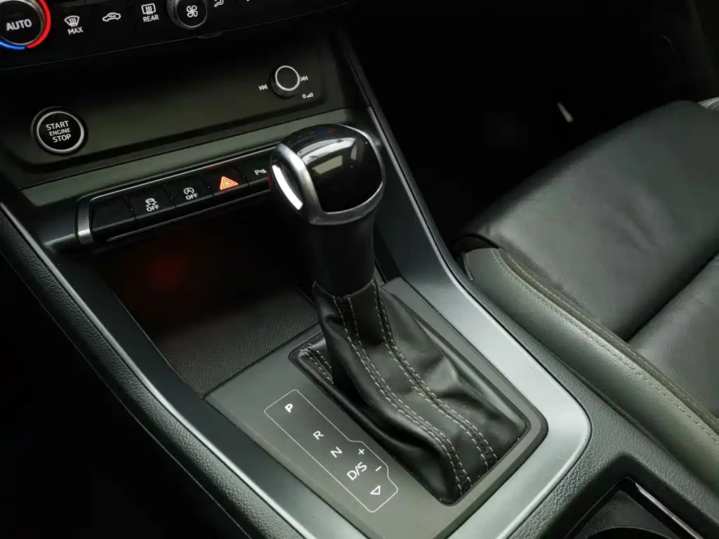 Audi Q3 Sportback 2021 2020 45 TFSI quattro Fashion