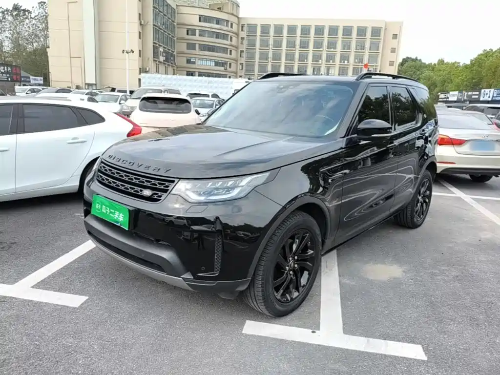Photo 1 - Land Rover Discovery
