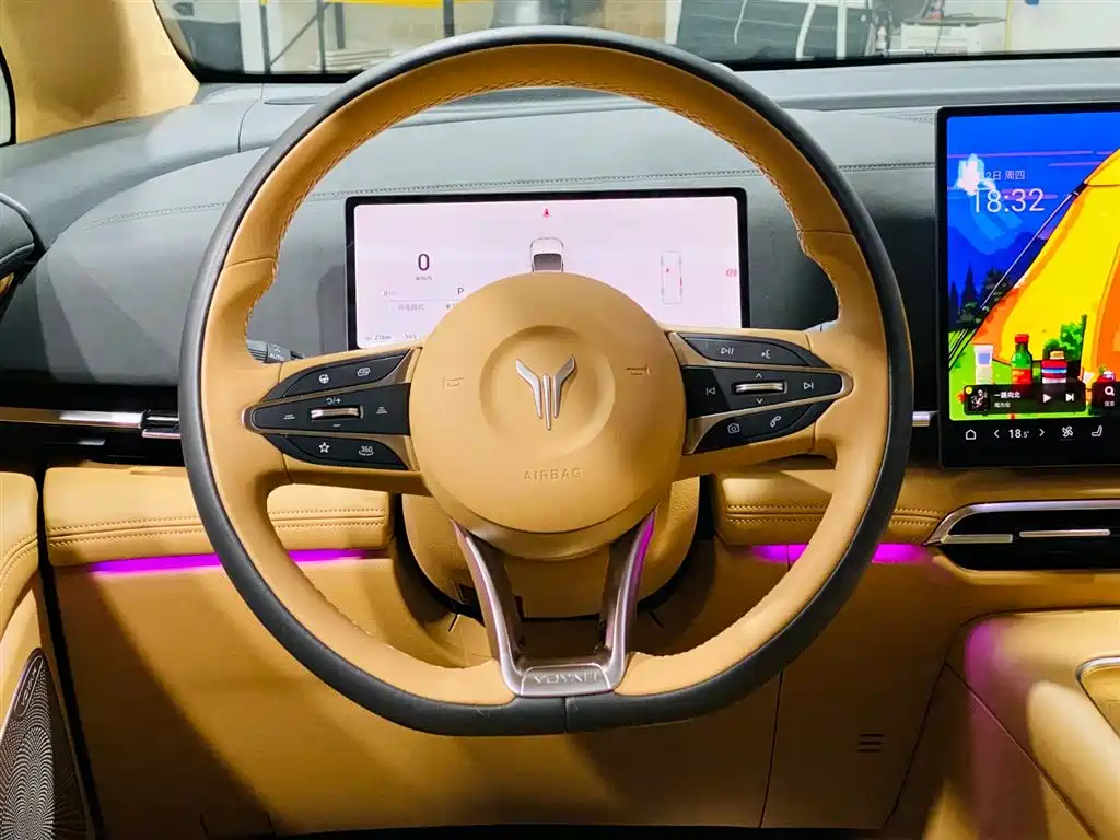 Voyah Auto Voyah Dreamer 2025 PHEV AWD Flagship Kunpeng Edition фото 9
