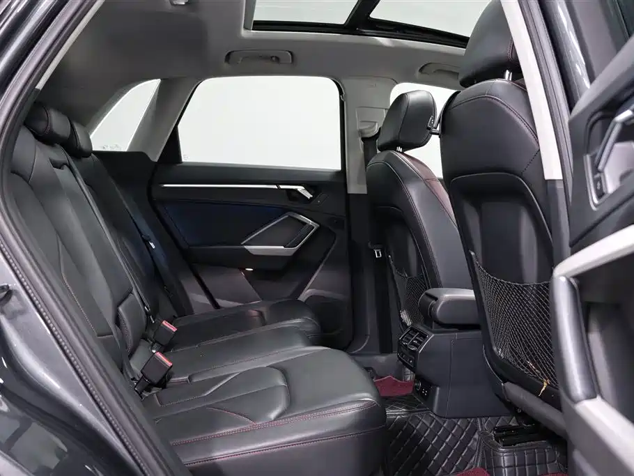 صورة 6 - Audi Q3