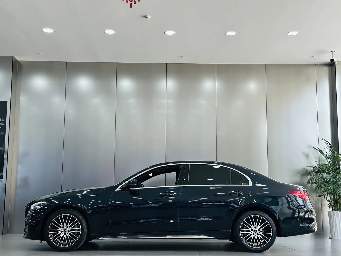 Mercedes-Benz C-Class 2023 C 260 L Sport фото 8