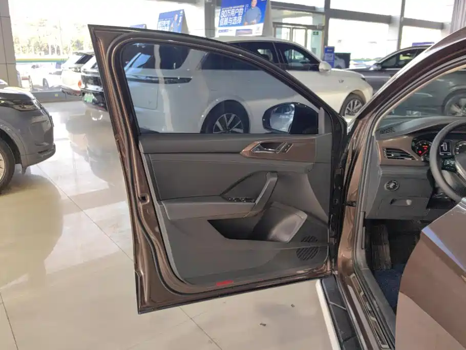 Volkswagen Tharu 2019 2019 280TSI 2WD Luxury Edition China V