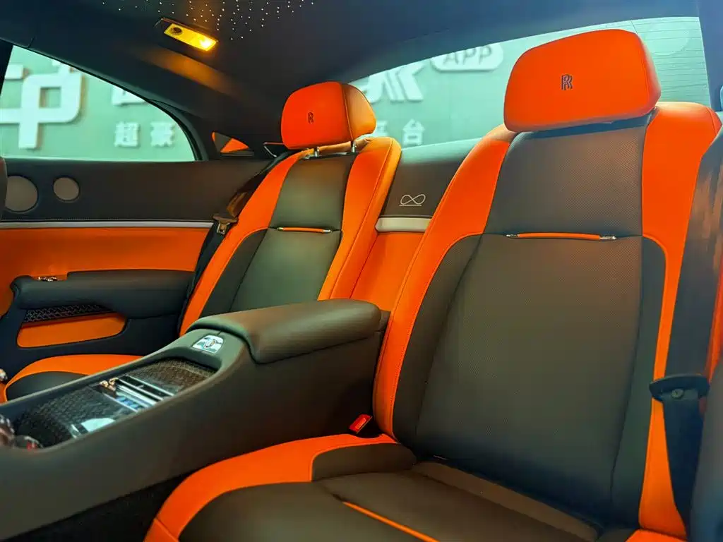 Rolls-Royce Wraith 2013 6.6T Standard фото 10