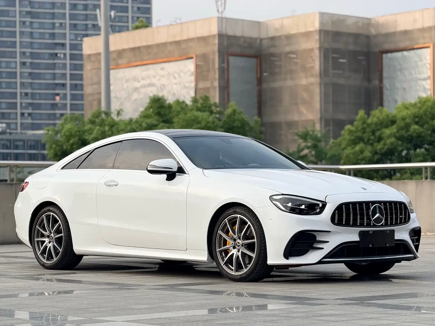 Mercedes-Benz E-Class (Import) 2023 E 260 Coupe фото 8