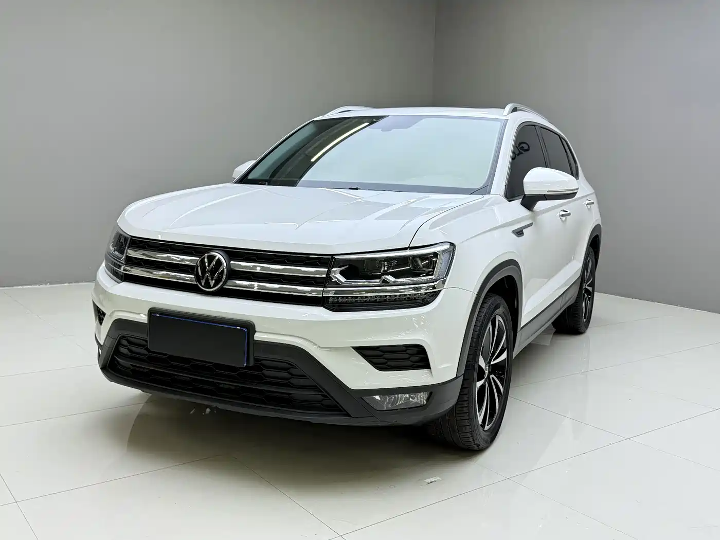 Volkswagen Tharu 2022 280TSI FWD Luxury Edition