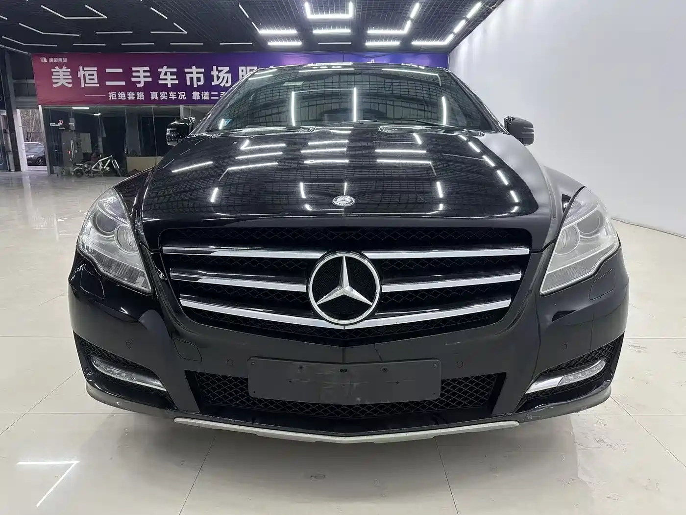 Mercedes-Benz R-Class 2011 R 350 L 4MATIC фото 2