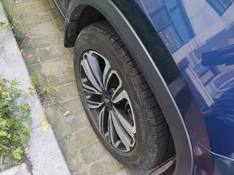 Фото 6 - Chery Tiggo 8